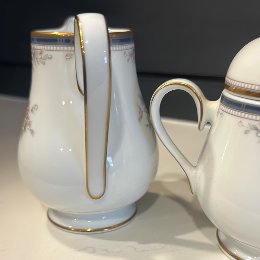 Vintage Noritake Ontario Creamer and Sugar Set - Picture 8 of 9